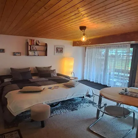 Tres Joli Au Centre De La Station *